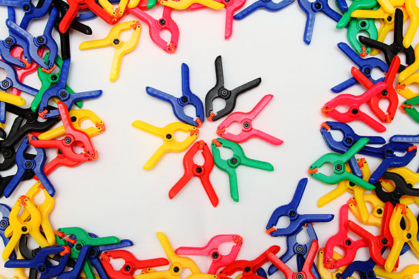 2.5-inch Plastic Spring Clamps