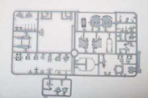 Dragon 1/35 Flakpanzer IV Ausf. G “Wirbelwind” Early Production w/ Zimmerit