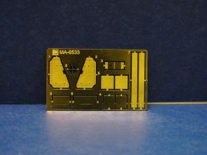 Dragon 1/35 Sd.Kz 7/1 2cm Flakvierling w/ Armored Cab