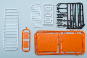 MiniArt 1/72 Buildings