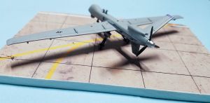 Miniwing 1/144 General Atomics MQ-9 Reaper / USAF