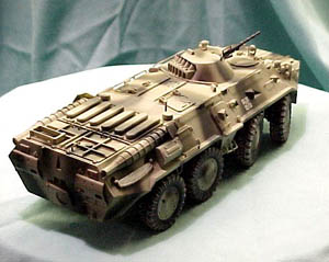 dml_btr80_04.jpg (23074 bytes)