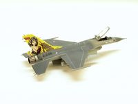 Revell 1/144 F-16C Fighting Falcon 03