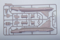 Meng 1/72 F-102 Delta Dagger Fuselage