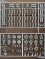 Sprue_C_and_D_-_Wheels_and_Track.jpg