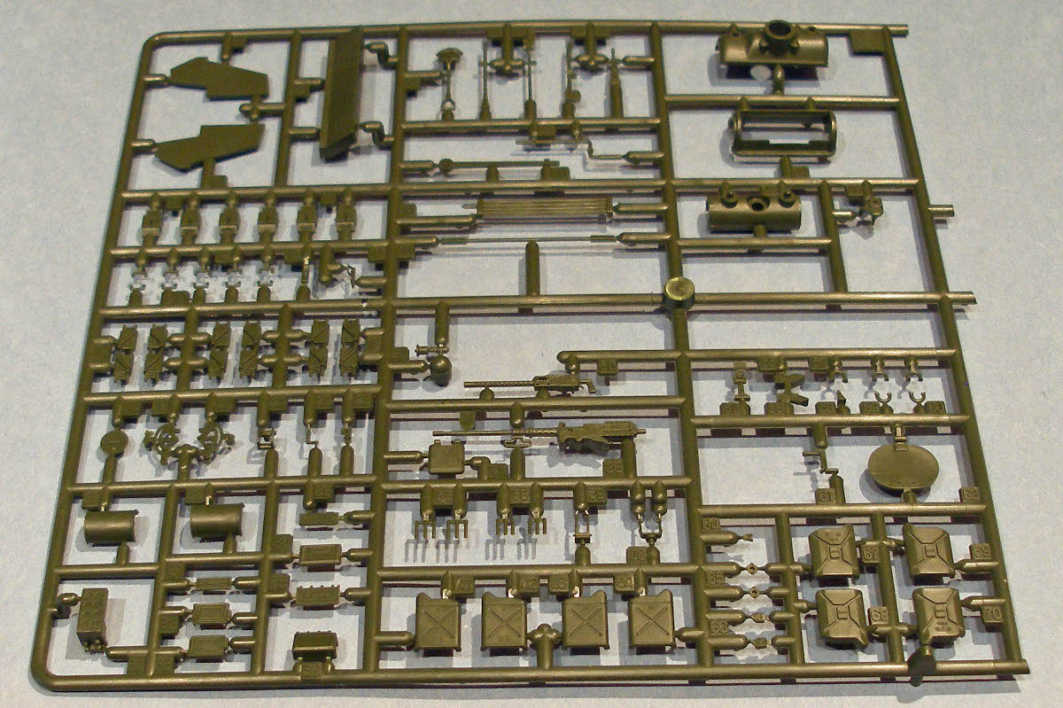 Academy_M-36B1_Jackson_Parts_3.JPG