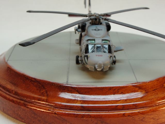 SH-60B_-_35.jpg