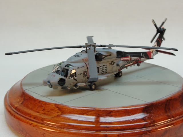 SH-60B_-_36.jpg