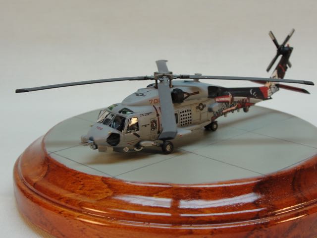 SH-60B_-_37.jpg