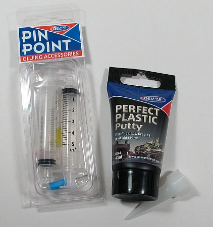 DXMBD44 - Perfect Plastic Putty 40ml By DELUXE MATERIALS @ Great Hobbies