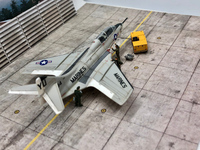 Miniwing 1/144 Grumman F9F-8T "Cougar" 04