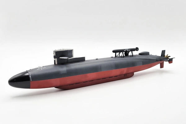 Converting the MikroMir 1/350 USS Parche into the USS Richard B Russell