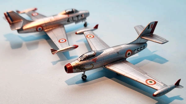 Building Two Miniwing 1/144 Dassault MD.450 Ouragans