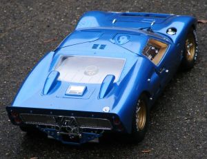 Trumpeter 1/12 1966 Ford GT 40 Mk.II